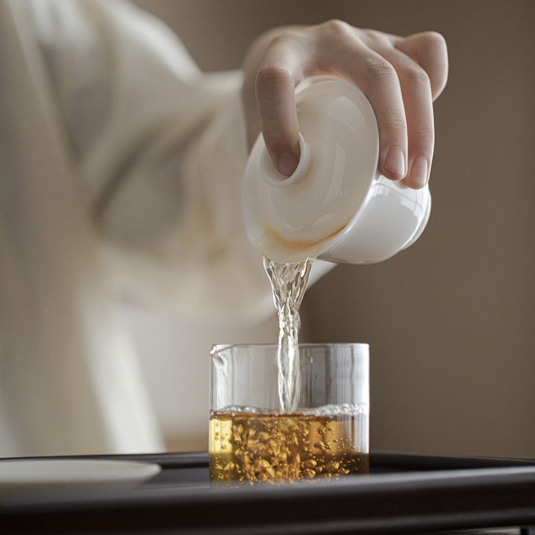 White Porcelain Gaiwan with Saucer, 6 Styles Optional