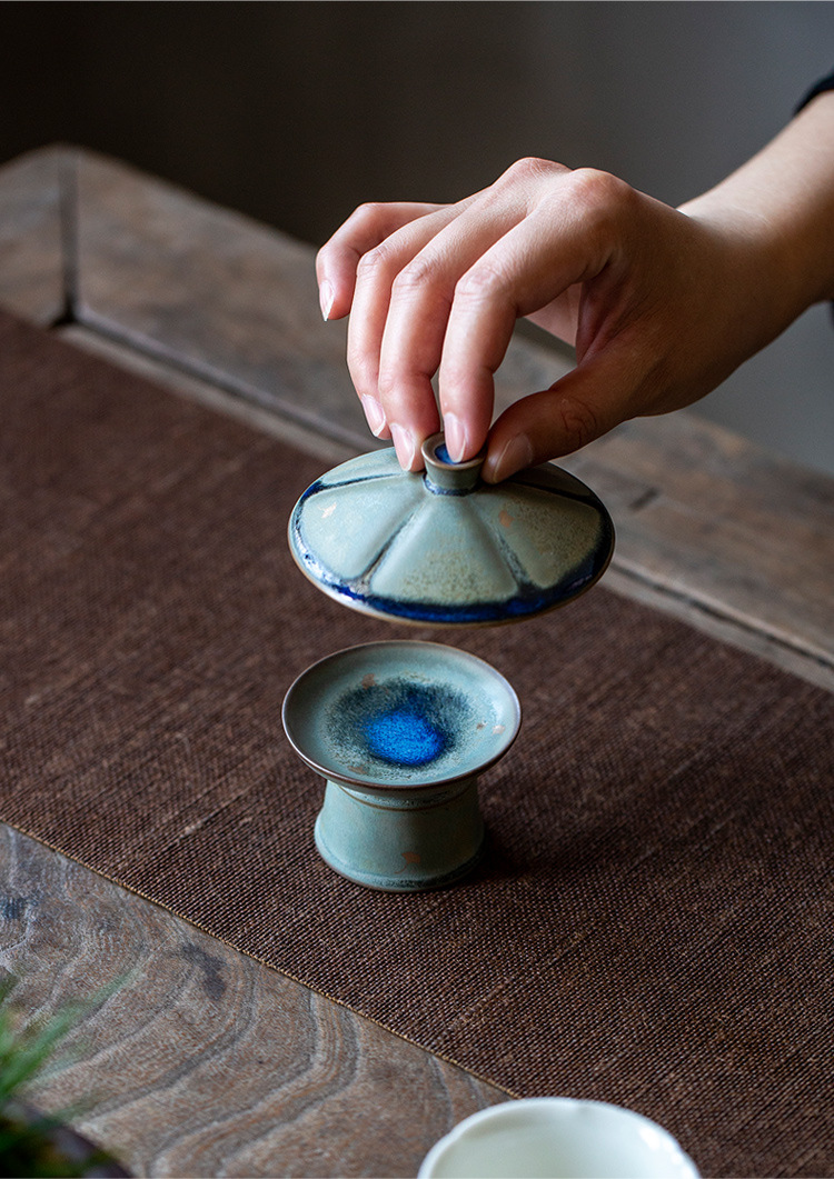 Flambé Glaze Lid Holder, Kungfu Tea Accessory