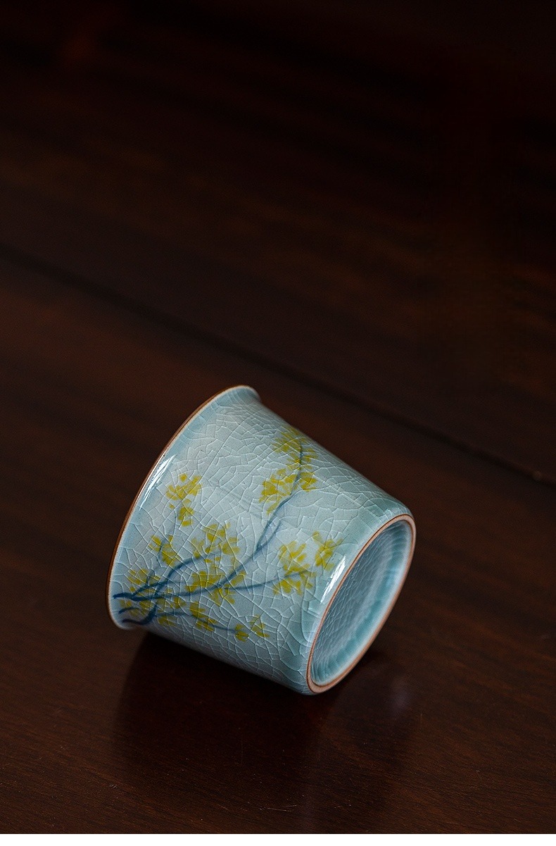 Maple Patttern Ceramic Kung Fu Tea Cup 120ml