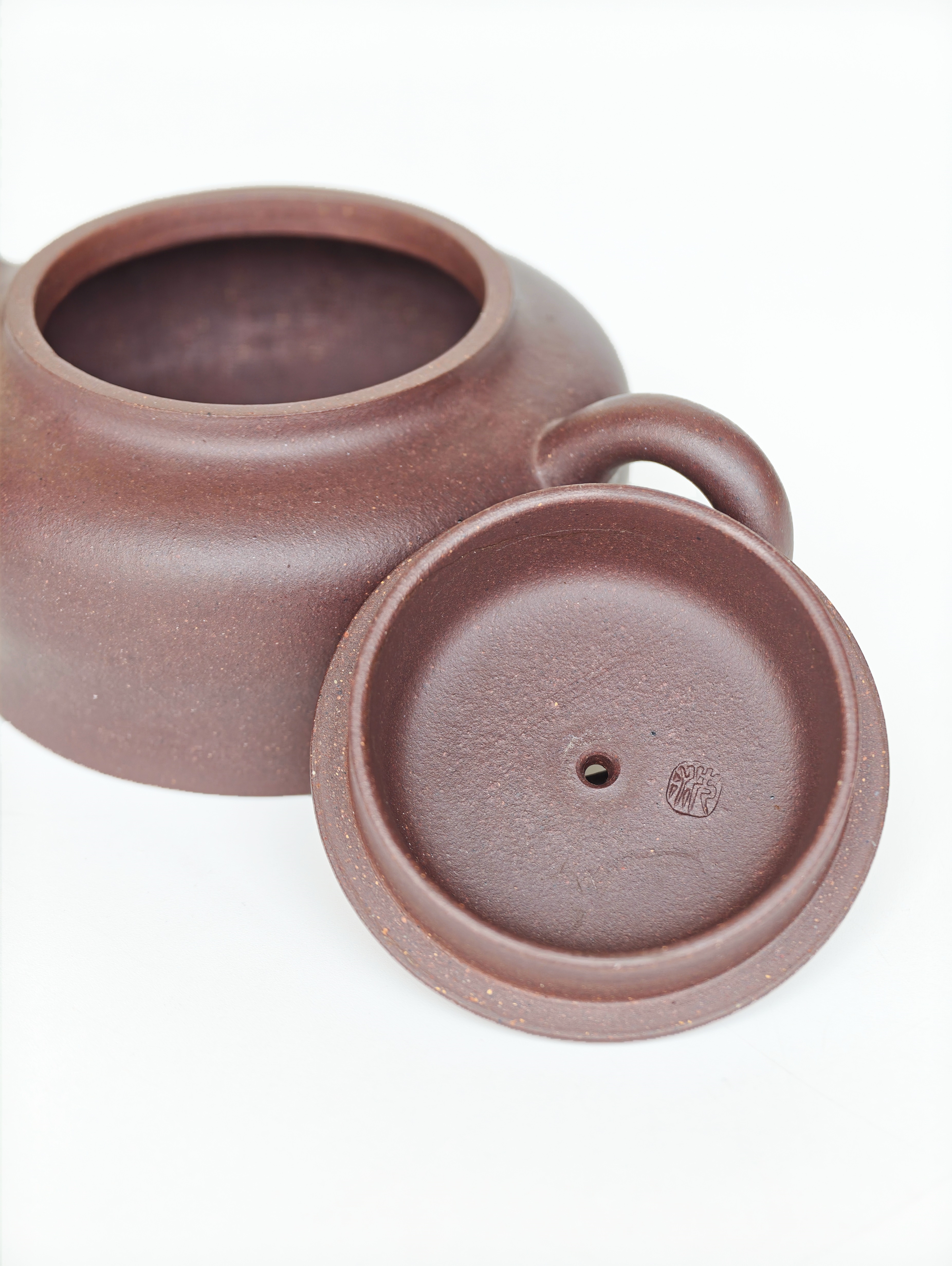 the "Dan Quan", Yixing Purple Clay (Zisha) Teapot, Handmade Kung Fu Teapot 150ml