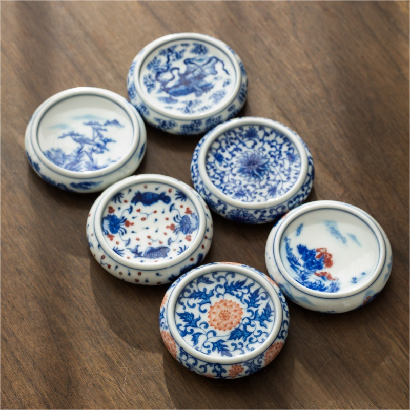 Collection of Classic Pattern Lid Holders
