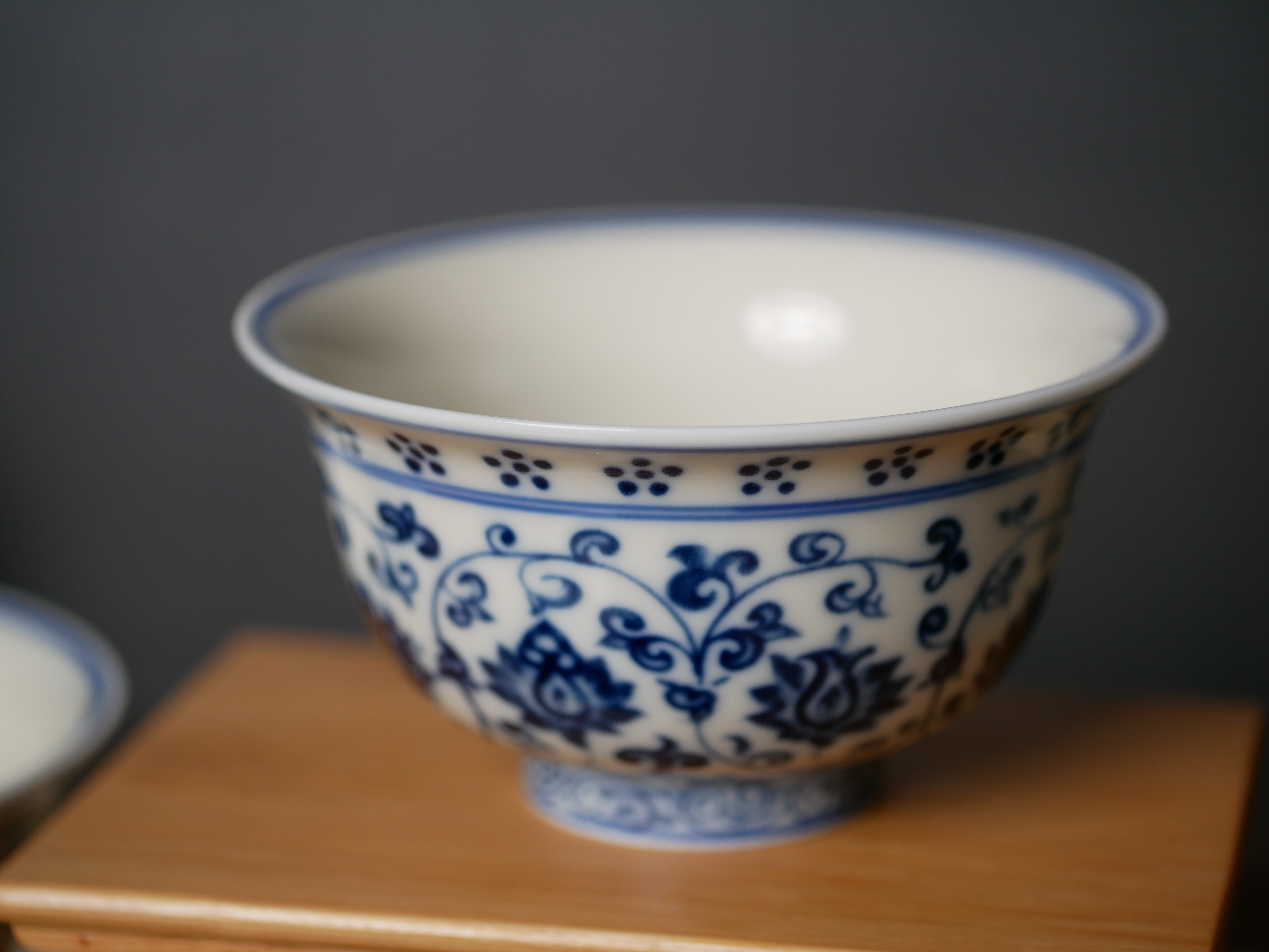 Porcelain Kungfu Tea Cup, Blue and White Retro of Ming Dynasty Yongle Style, Press-Hand Cup 100ml