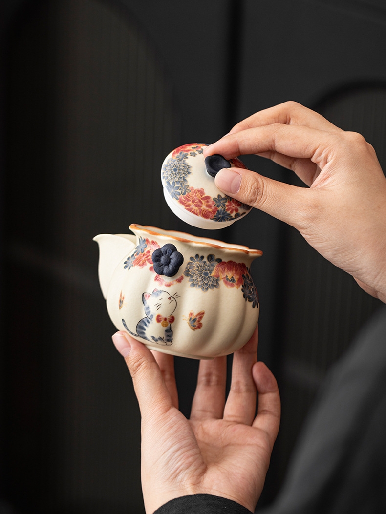 White Cat Ceramic Teapot 135ml