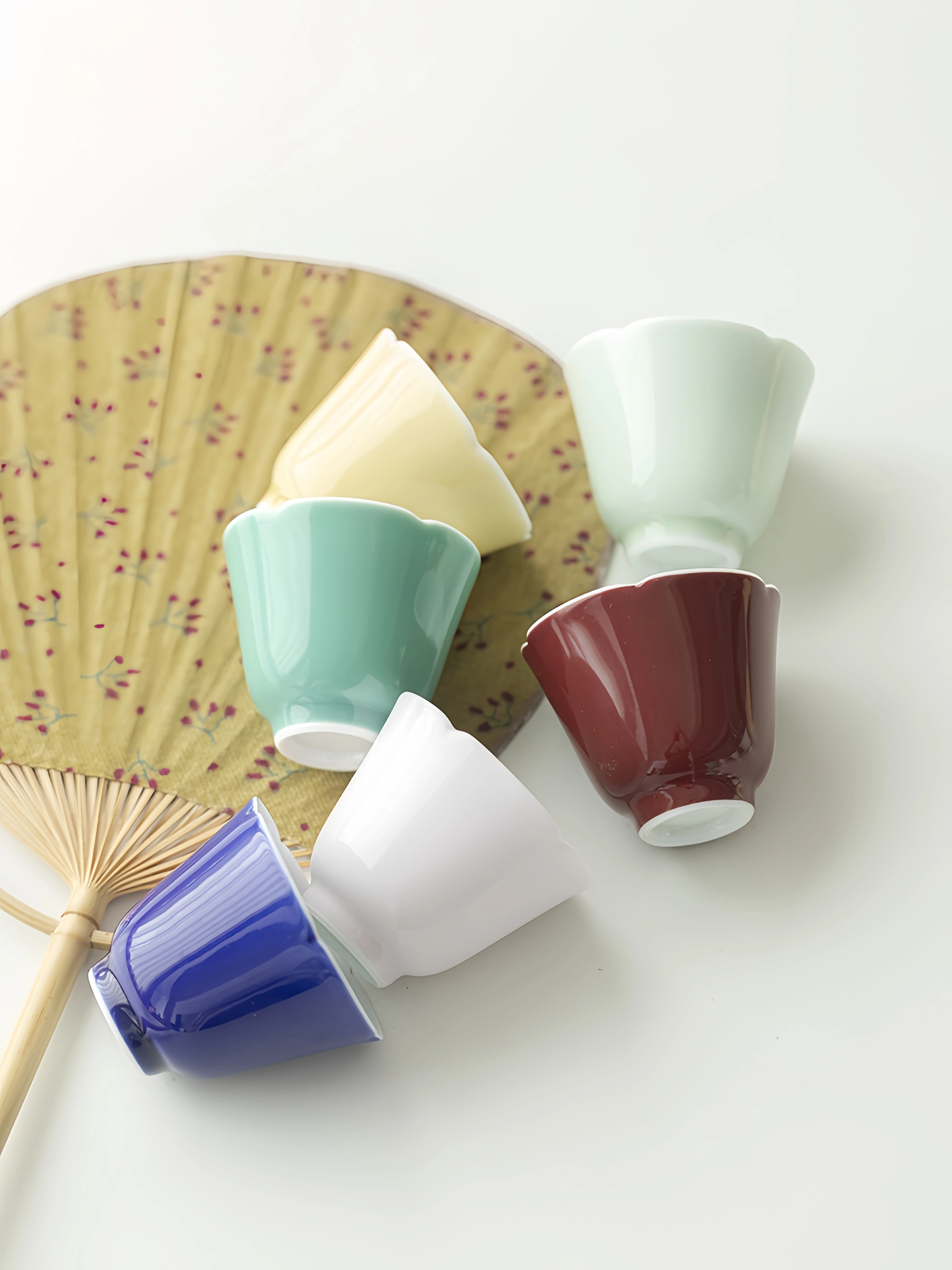 Monochrome Floral Porcelain Tea Cup 50ml, 6 Colors Optional