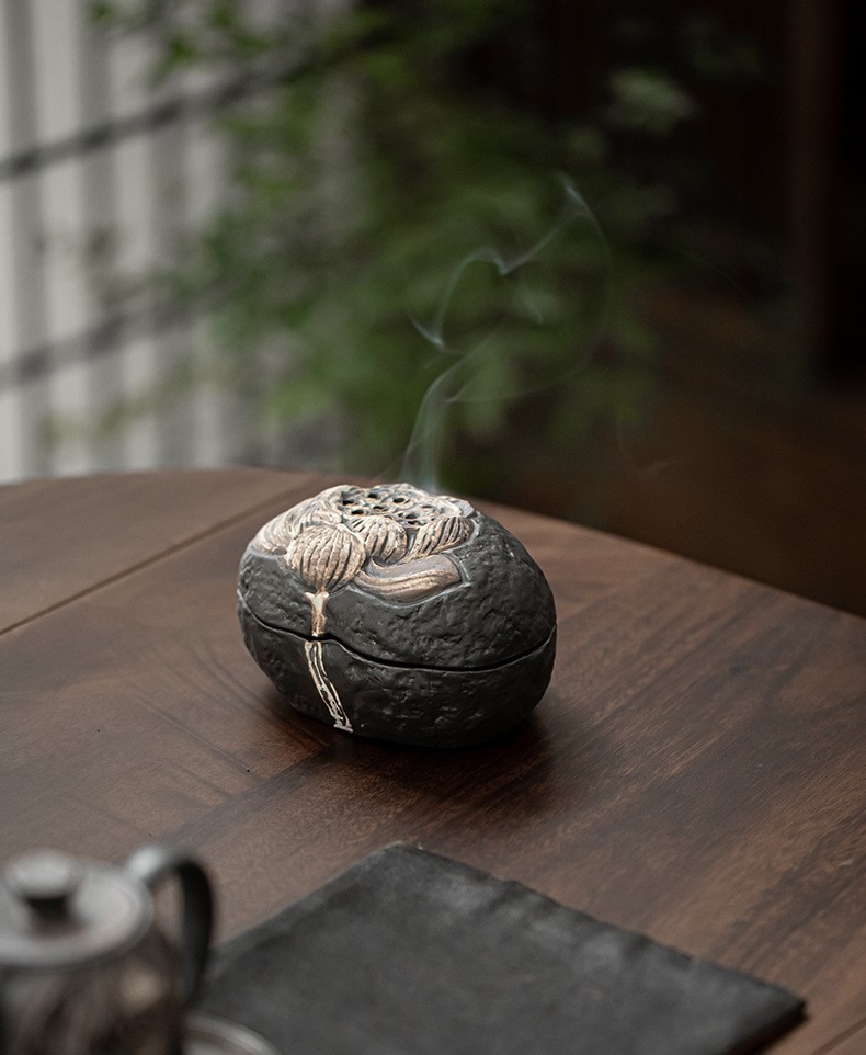 Japanese Style Stoneware Incense Burner, Vintage Look Wabi-Sabi Lotus Style