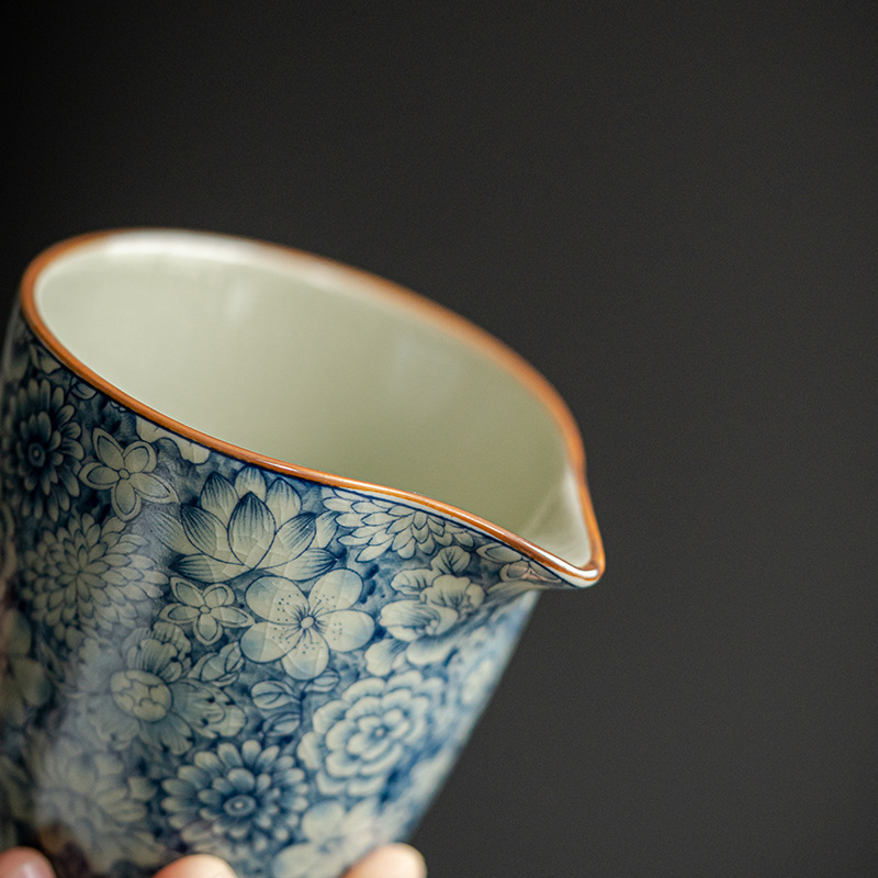 Porcelain Kungfu Tea Pitcher 200ml, Blue and White Ice Crackle Glazed Lotus Pattern Fair Cup