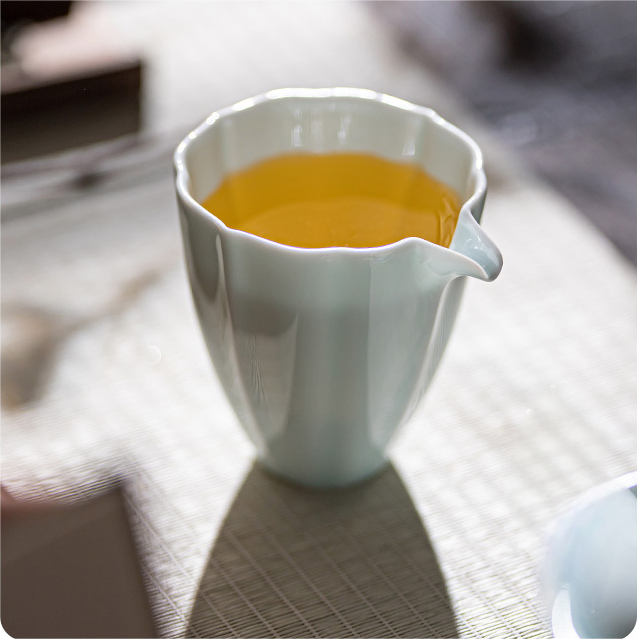 Shadow Blue Porcelain Fair Cup 200ml