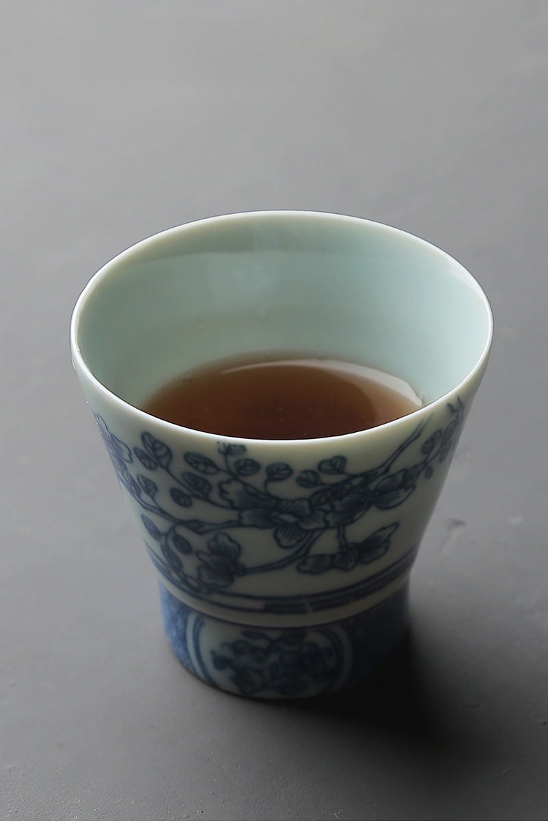 Traditional Blue and White Plum Blossom Tea Cup with Saucer 70ml