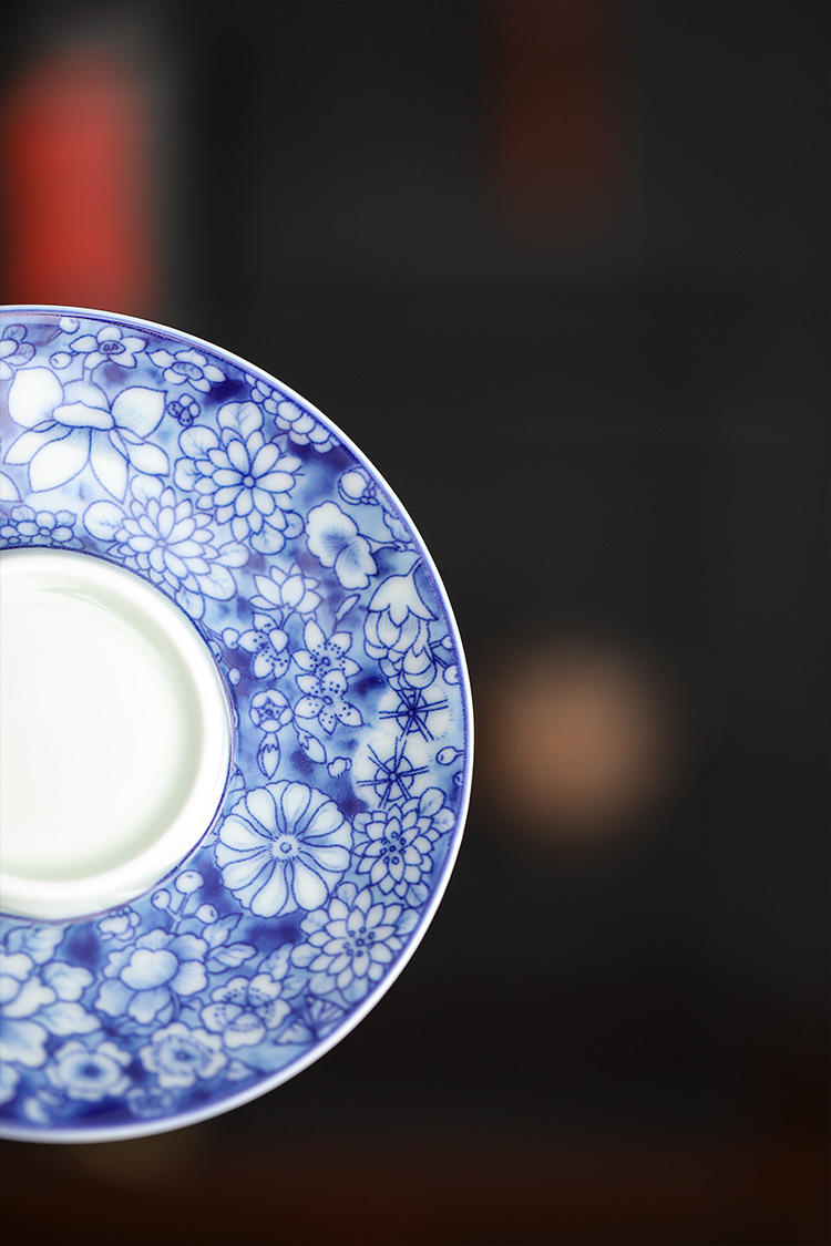 Myriad of Flowers Gaiwan with Saucer 150ml