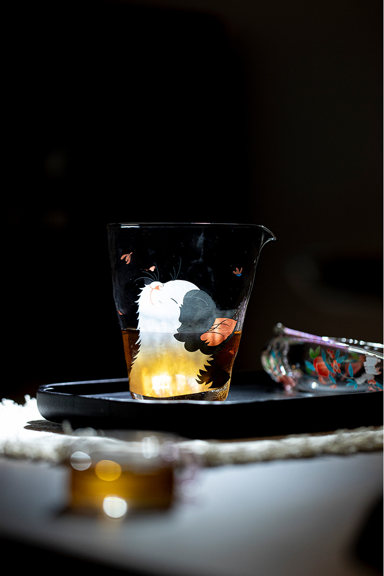 Blissful Cat Glass Pitcher 270ml