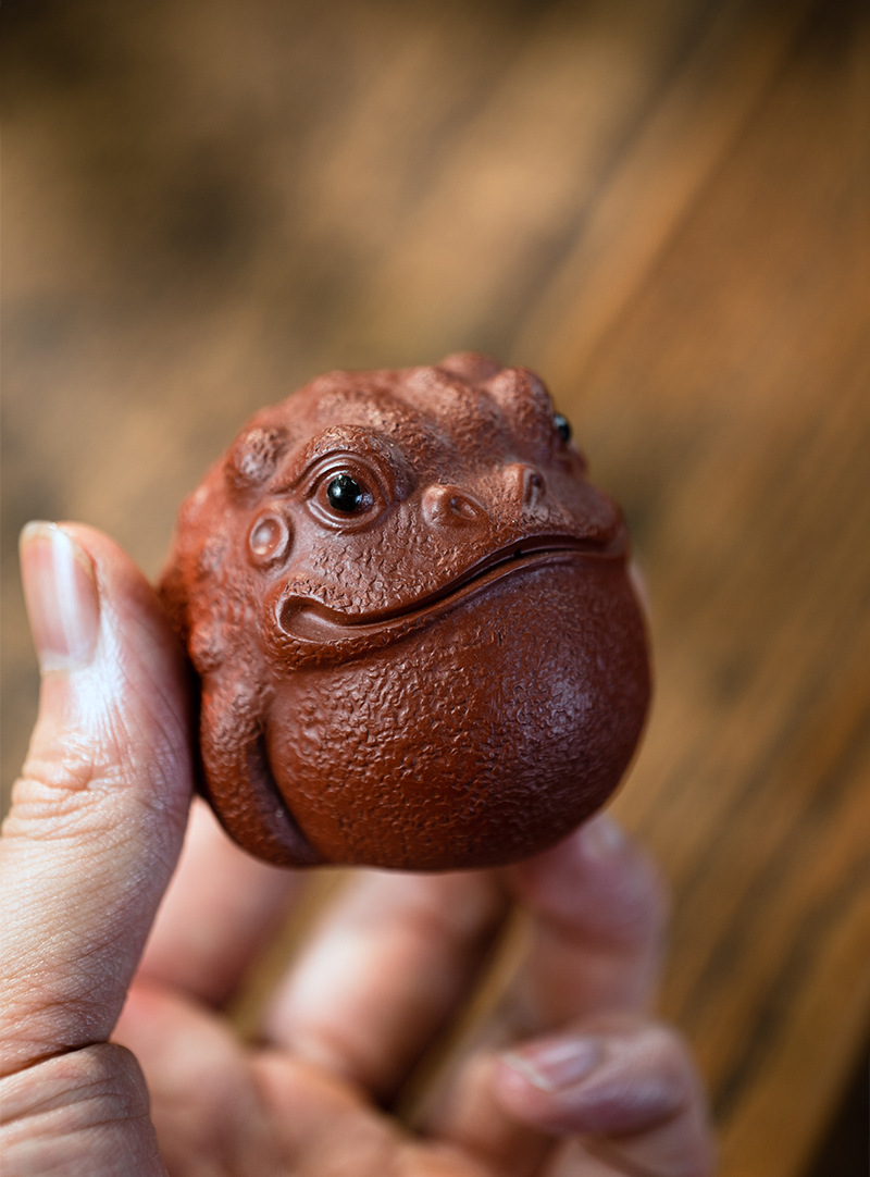 Cute Toad Figurine, Handmade Ceramic Tea Pet, Made of Yixing Zisha Clay