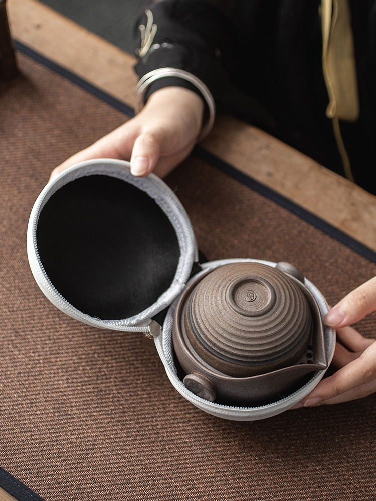 Rust-Glazed Travel Tea Set 220ml