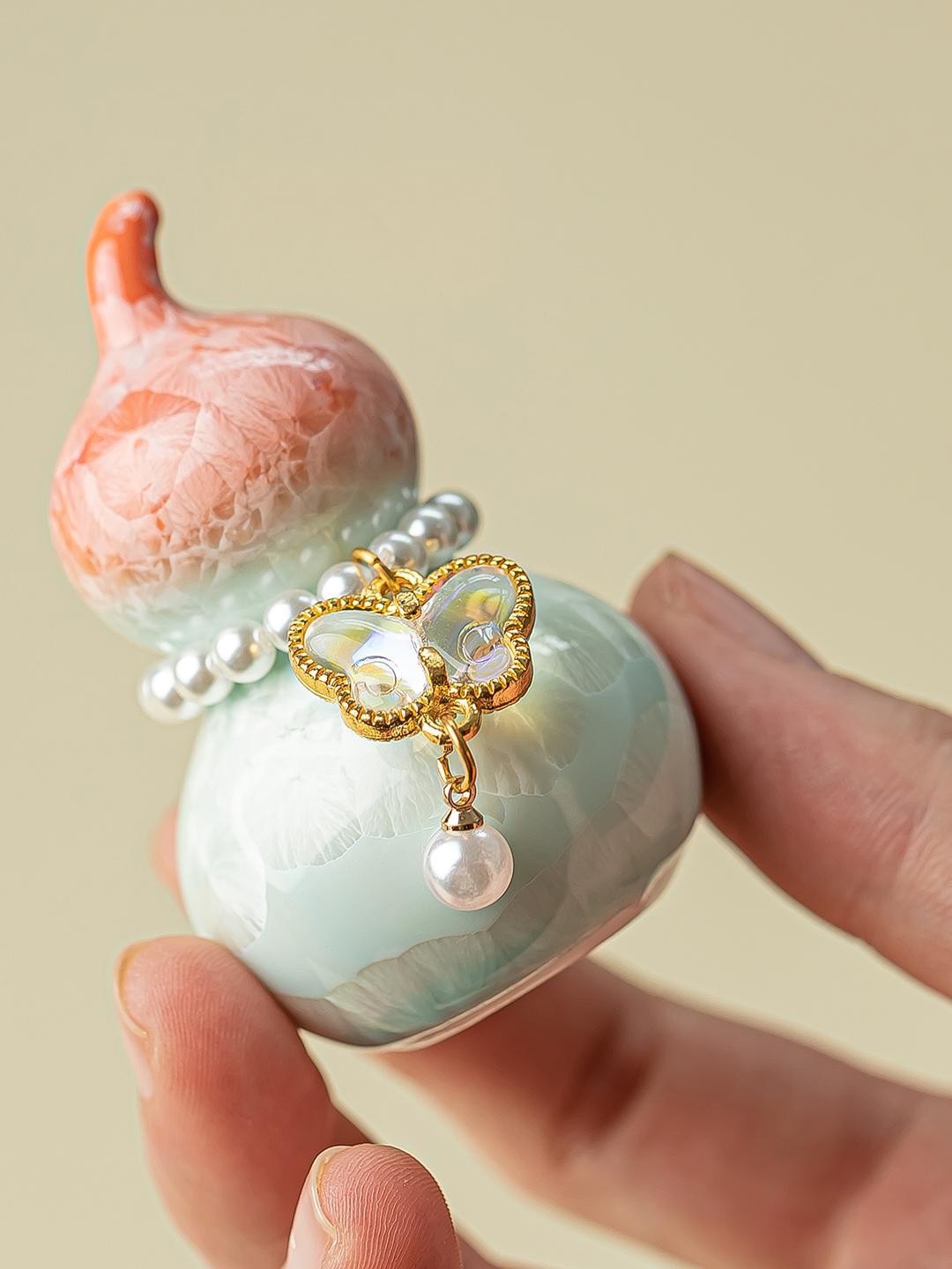 Ceramic Gourd Figurine Gradient Colors