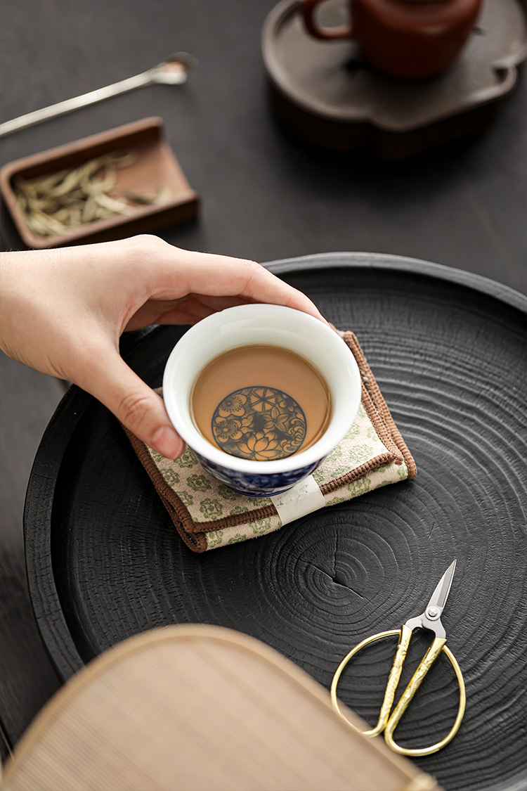 Myriad of Flowers Tea Cup 90ml