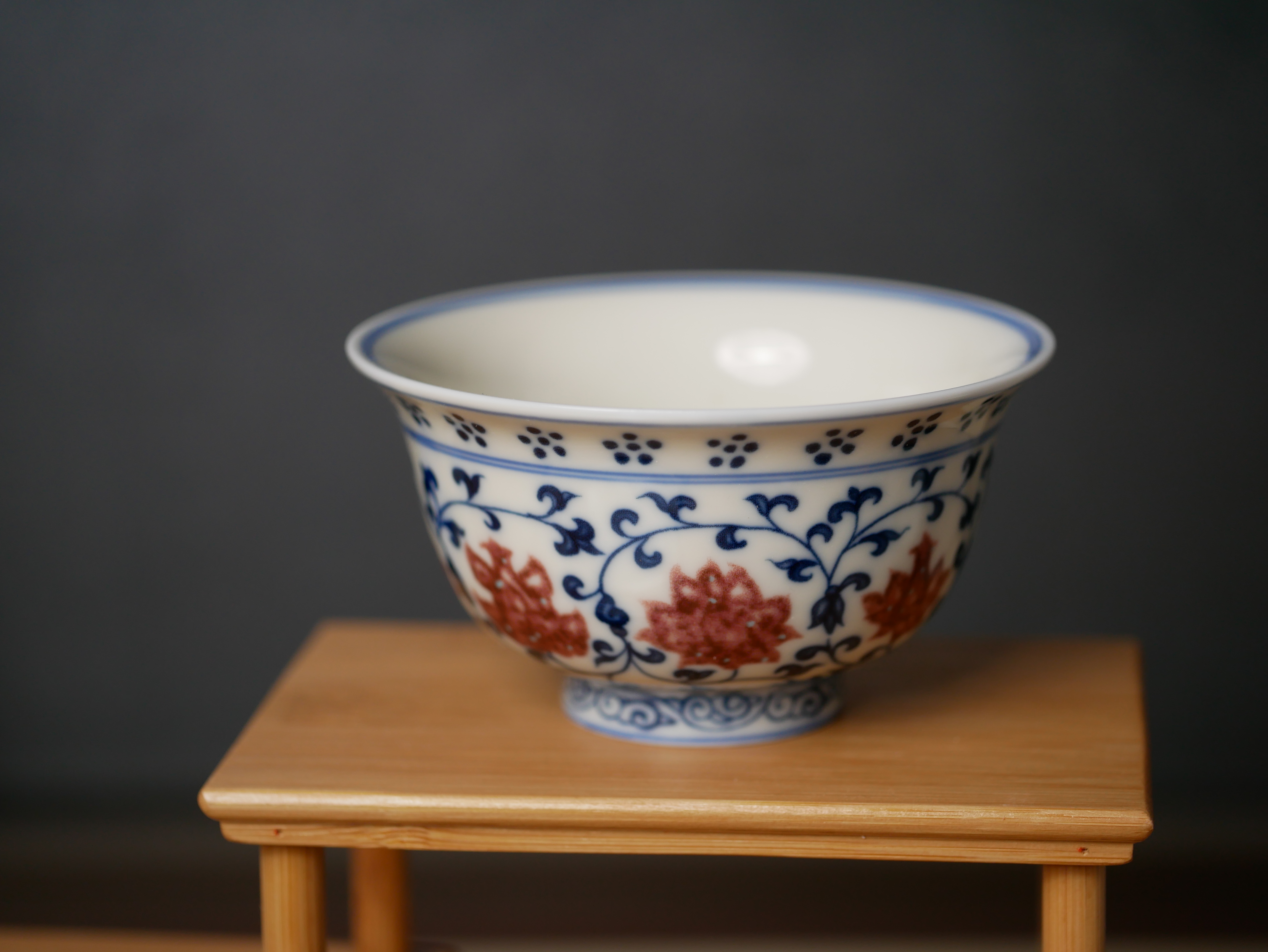 Porcelain Kungfu Tea Cup, Retro of Ming Dynasty Yongle Style, Underglaze Red and Blue, Press-Hand Cup 100ml