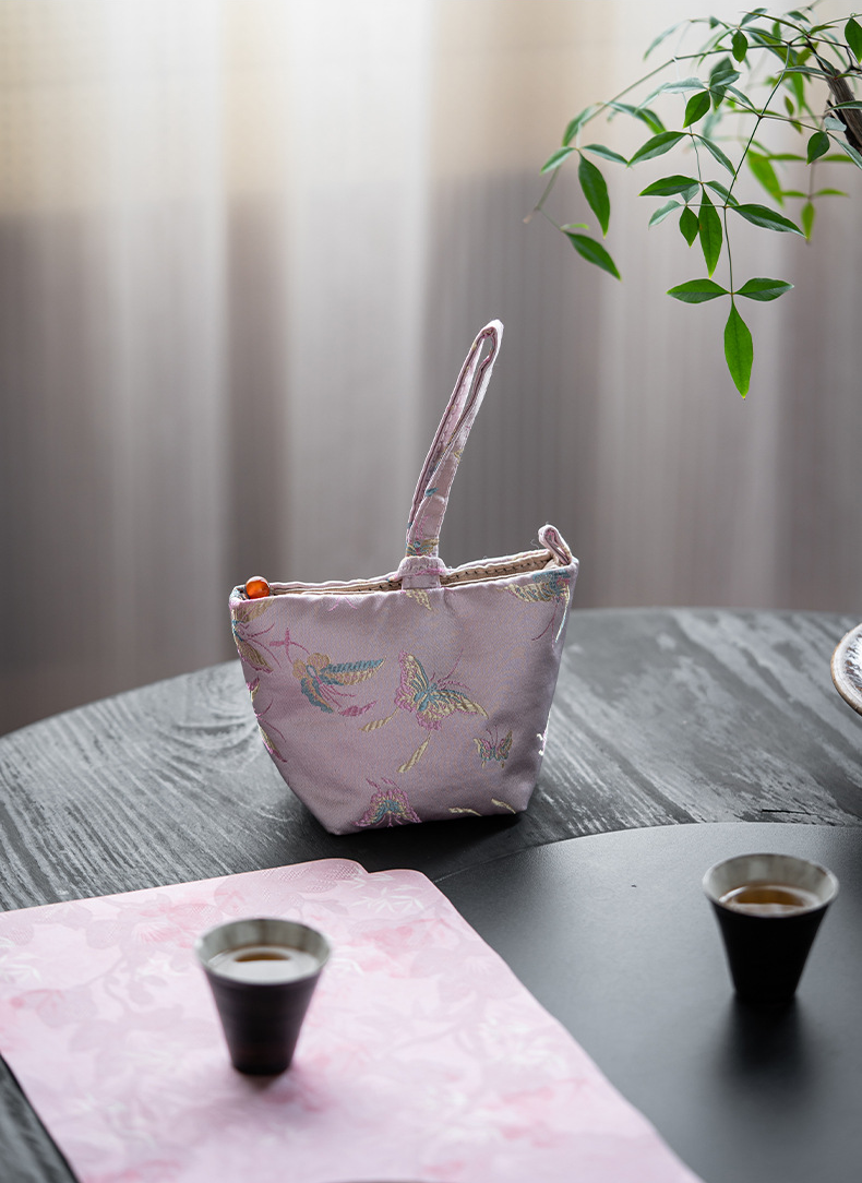 Collection of Tea Cup Carry Case