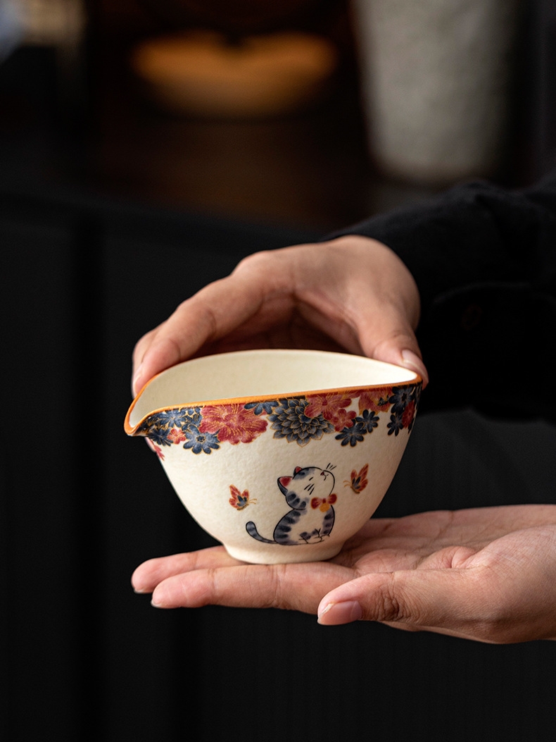 White Cat Ceramic Pitcher 150ml