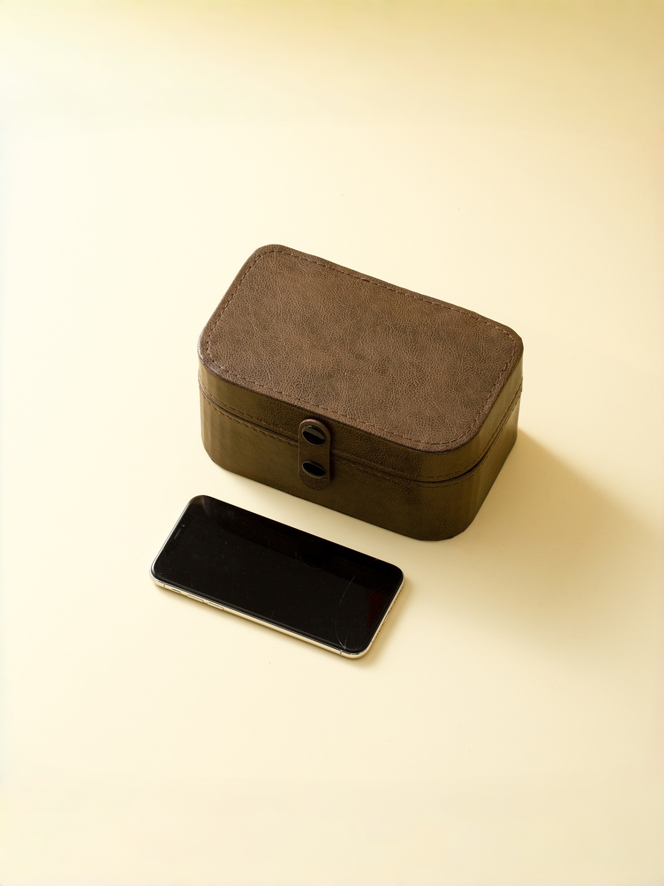 Compact White Porcelain Travel Tea Set