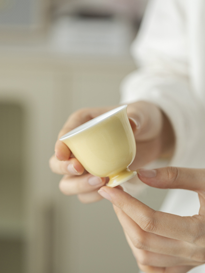 Monochrome Floral Porcelain Tea Cup 60ml, 6 Colors Optional