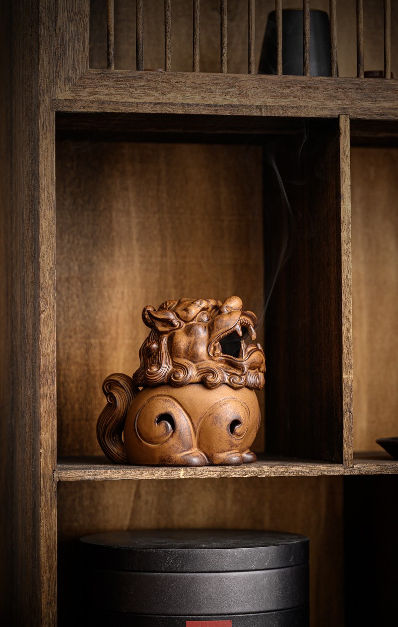 Lion Incense Burner, Handmade Ceramic Pottery Vintage Look Incense Burner Lion Figurine