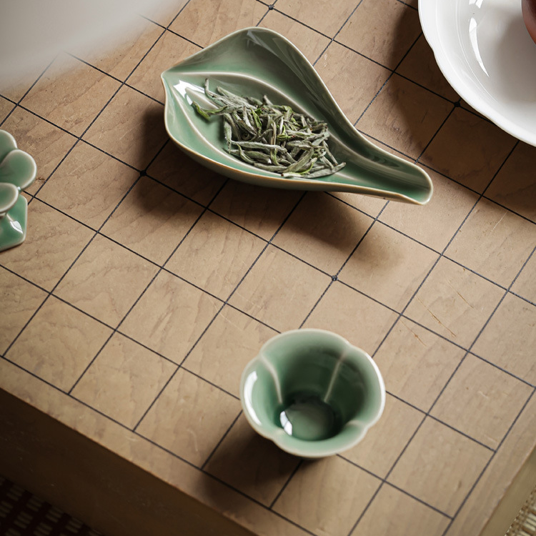 Clover Celadon Porcelain Scoop