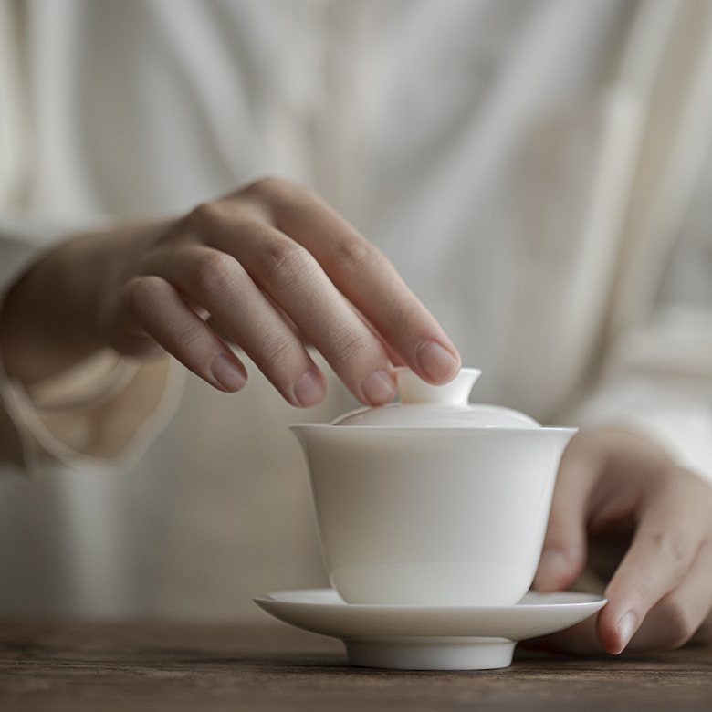 White Porcelain Gaiwan with Saucer, 6 Styles Optional