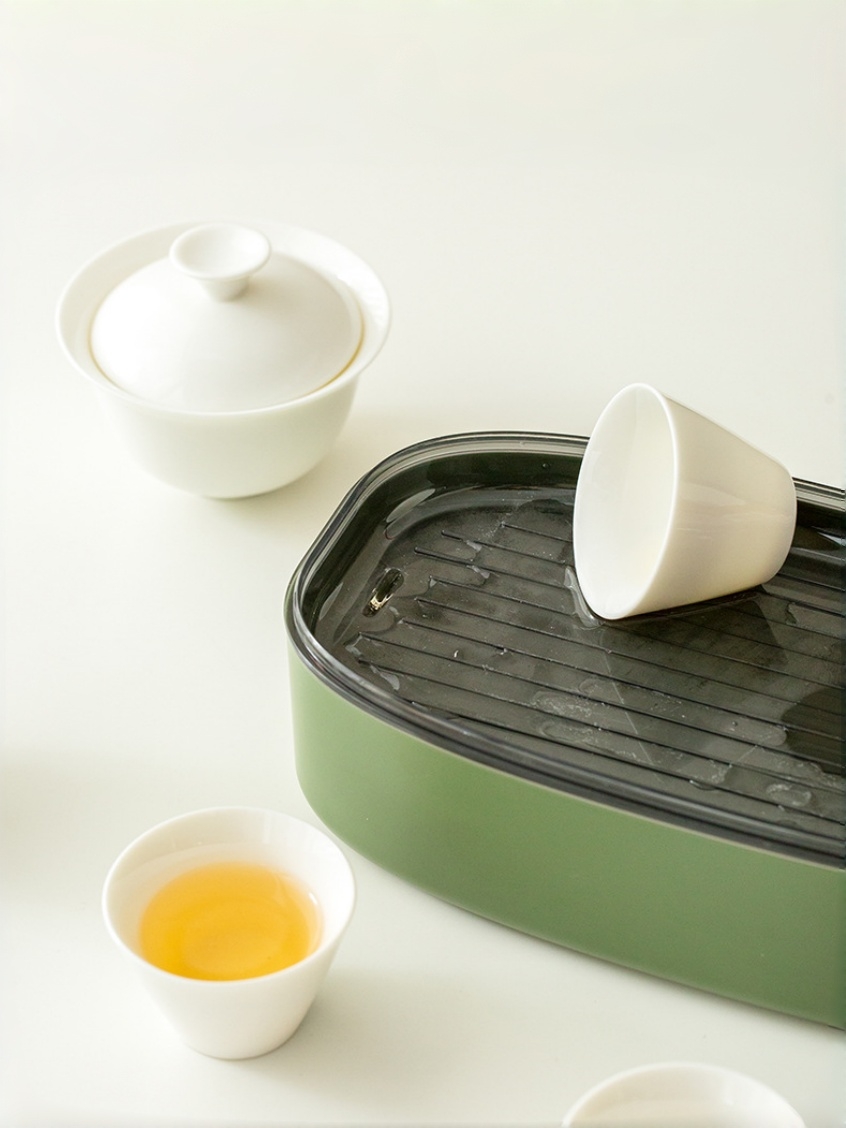 Compact White Porcelain Travel Tea Set 110ml with Multifunctional Case