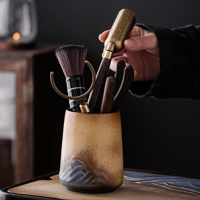 Kung Fu Tea Accessories Set, Toolkit (Spoon, Scoop, Tongs, Pick, Tea Brush) with Ceramic Vase