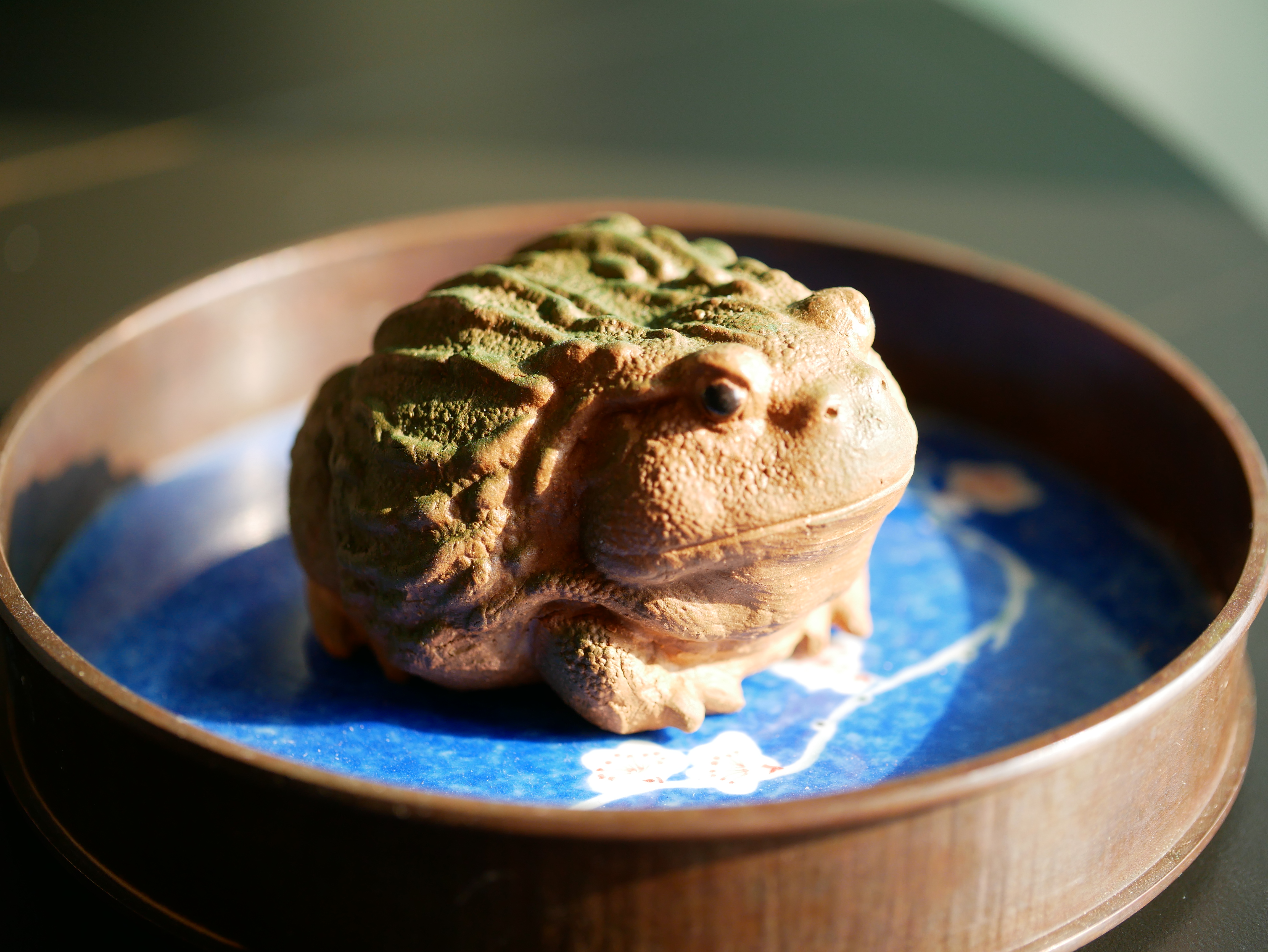 Ceramic Toad Figurine, Handmade Tea Pet, Made of Yixing Zisha Clay