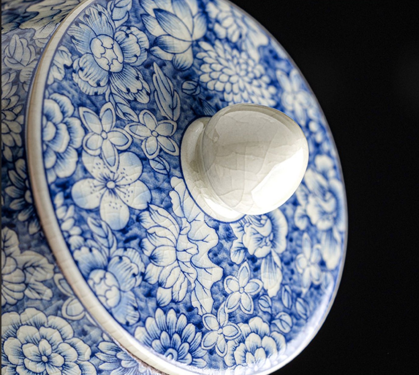 Myriad of Flowers Porcelain Tea Caddy 300ml