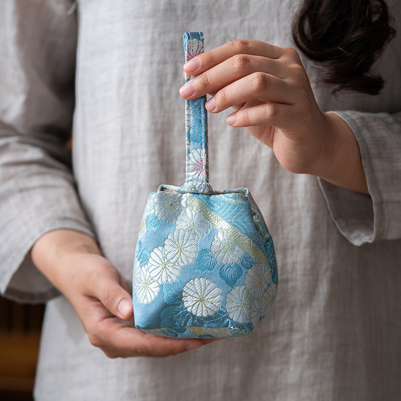 Collection of Tea Cup Carry Case