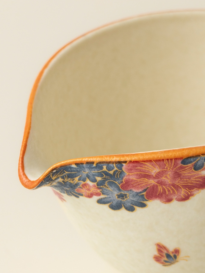 White Cat Ceramic Pitcher 150ml