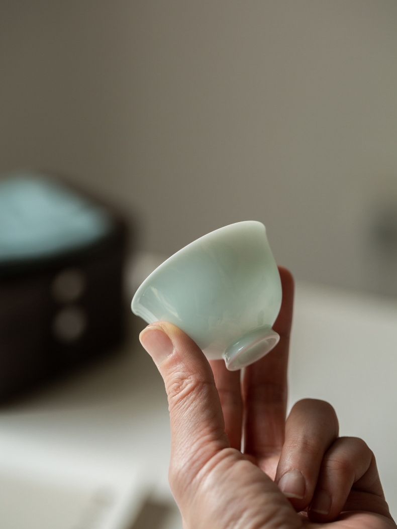 Yingqing Tea Set with Leather Box