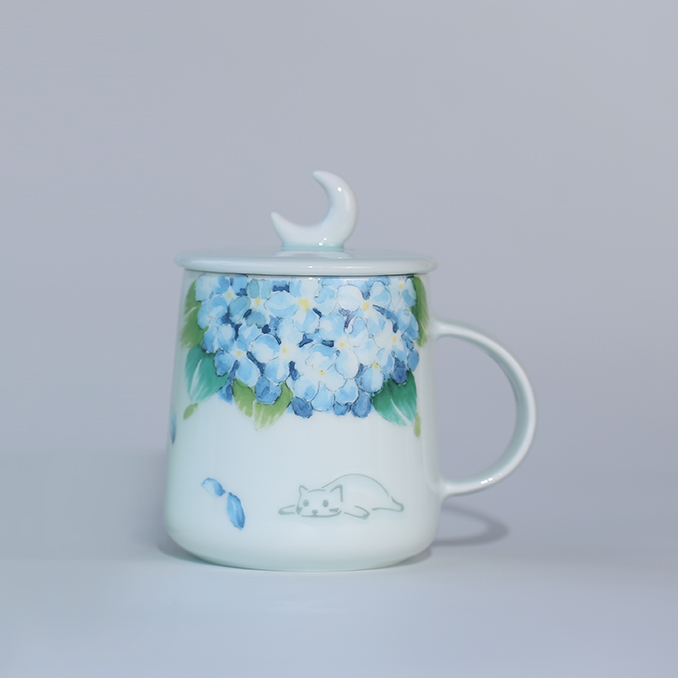 Glow Kitty Mug 360ml Decorated with Wisteria