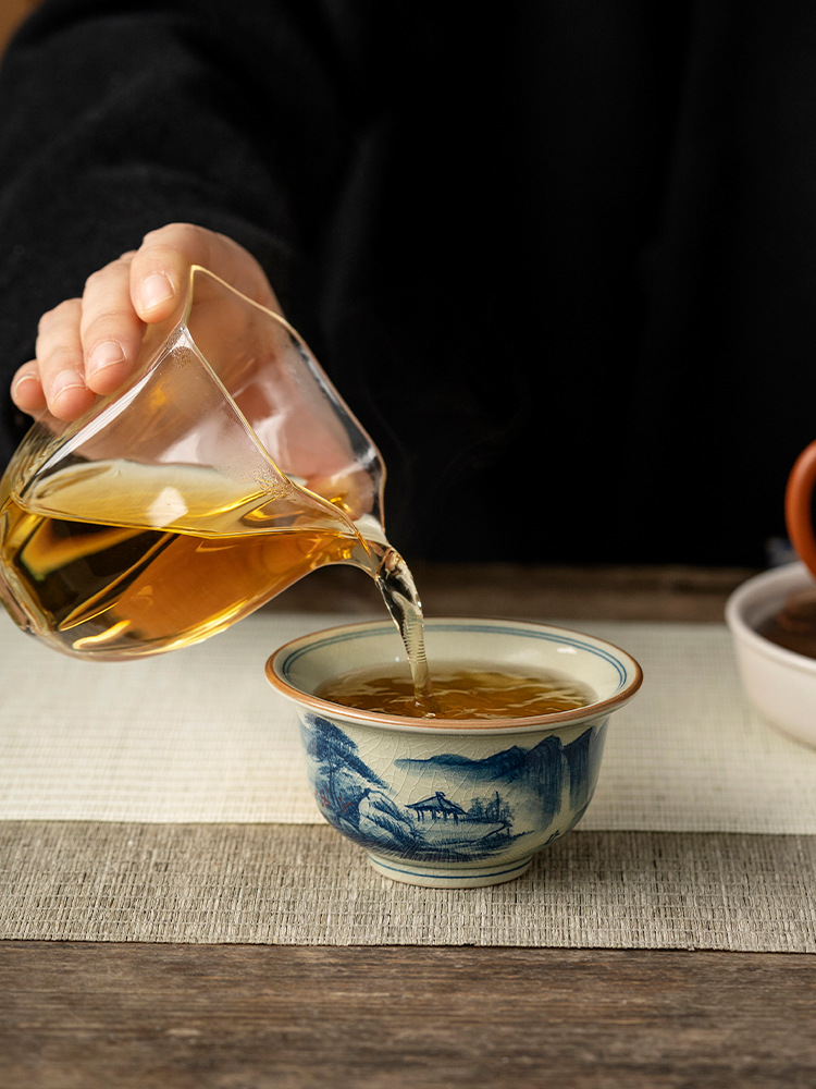 Blue and White Landscape Tea Cup, Chinese Kung Fu Tea Cup 120ml