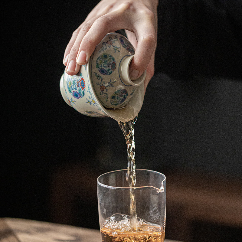 Traditional Blue Lotus Gaiwan with Saucer 150ml