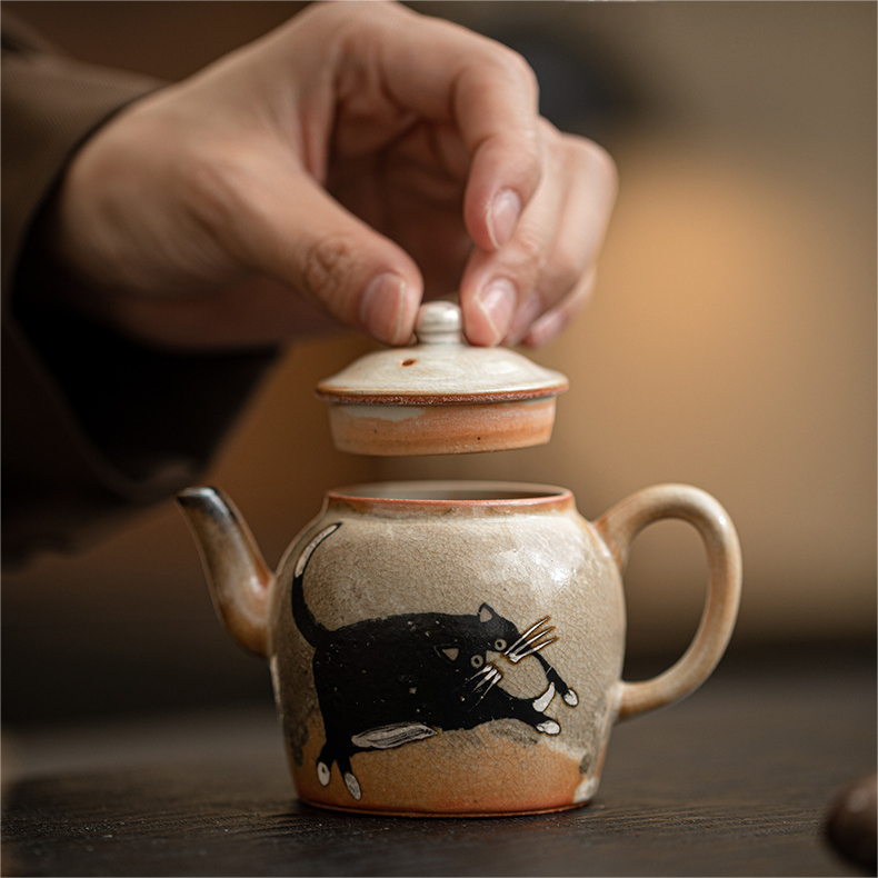 Japnese Shino Ware Style Black Cat Teapot 100ml