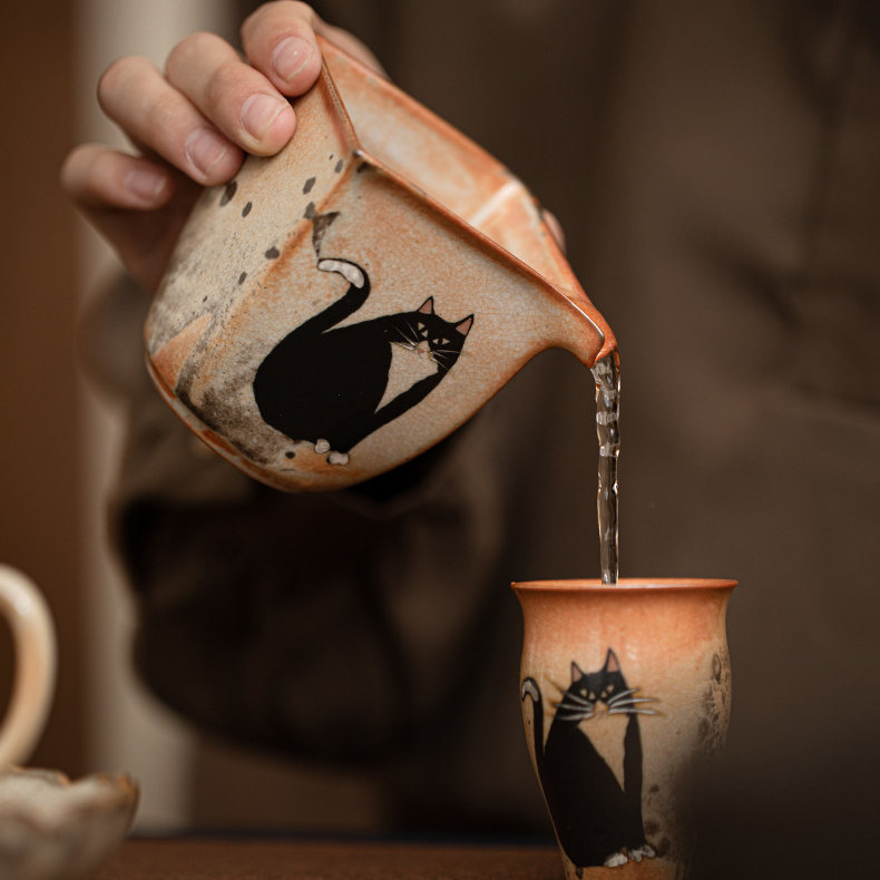 Japanese Shino Ware Style Black Cat Pitcher 160ml