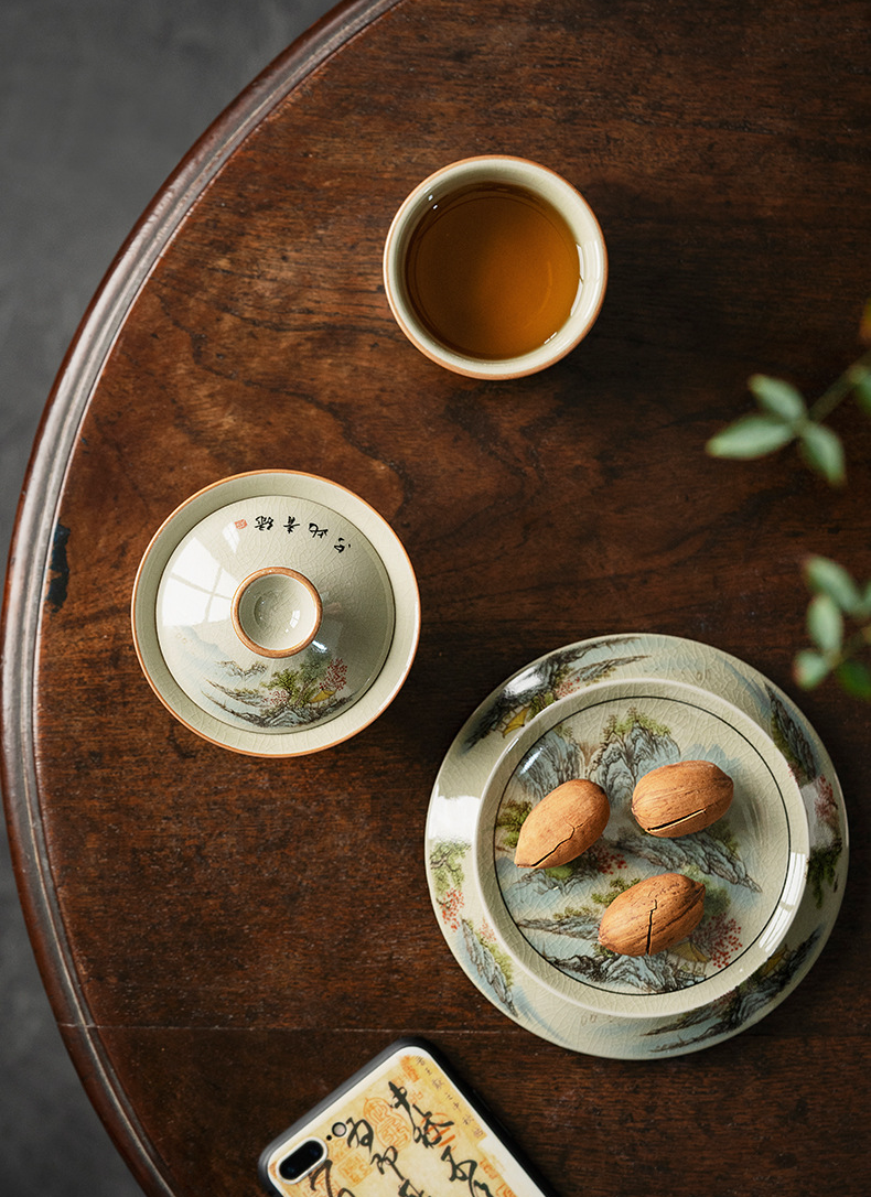 Spring Landscape Gaiwan with Sacuer 160ml