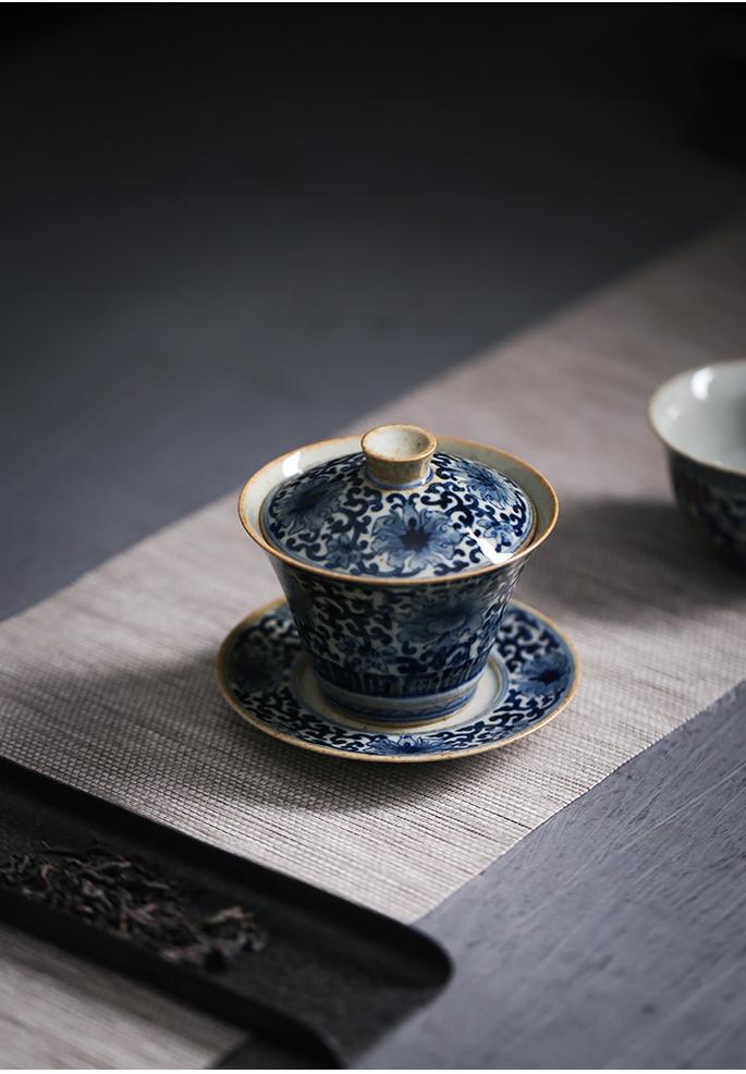 Premium Tea Set of Gaiwan+Saucer, Blue and White Porcelain Aged Clay