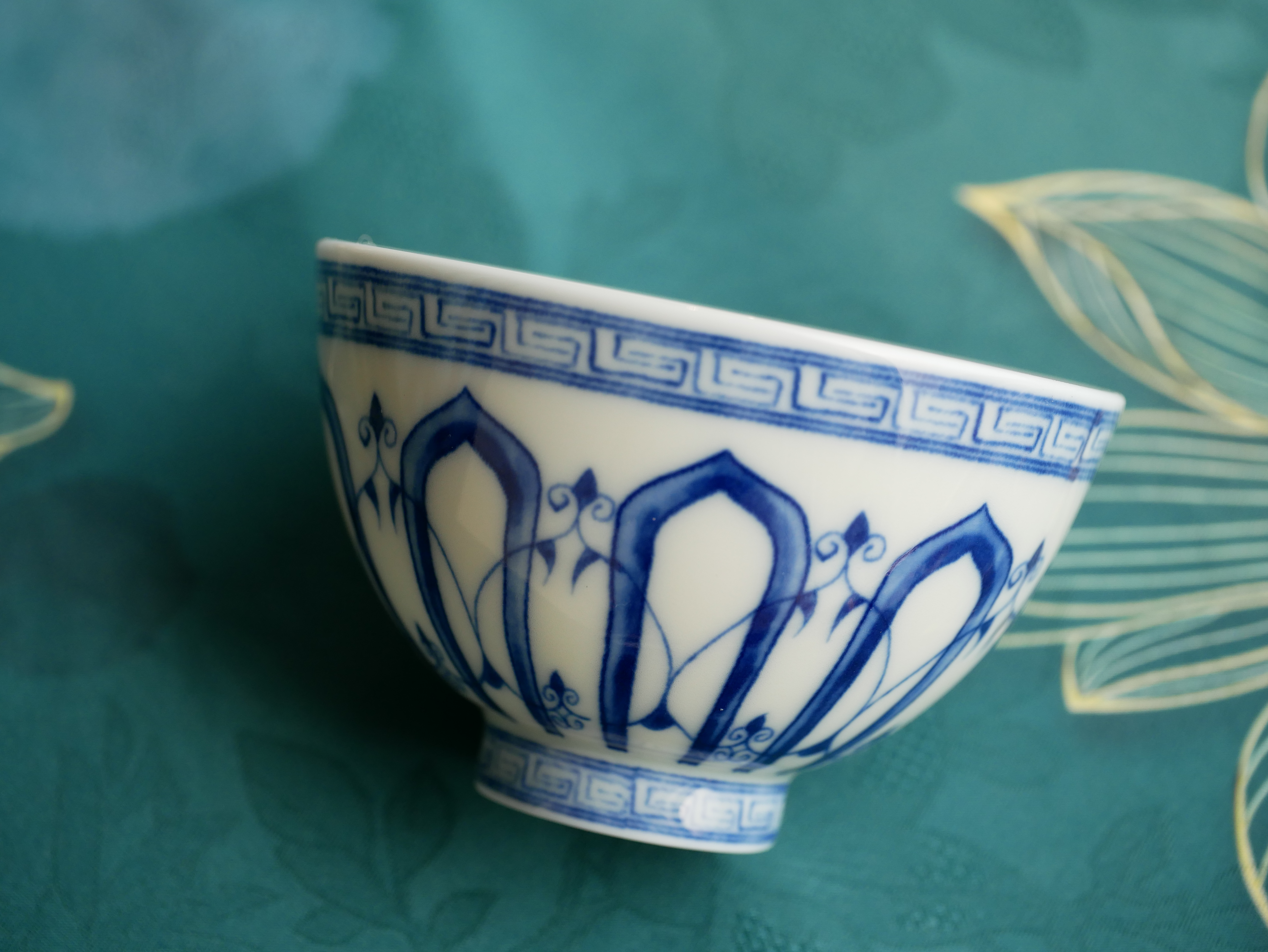 Blue and White Porcelain Tea Cup 100ml, Retro of Ming Dynasty Xuan De Style 