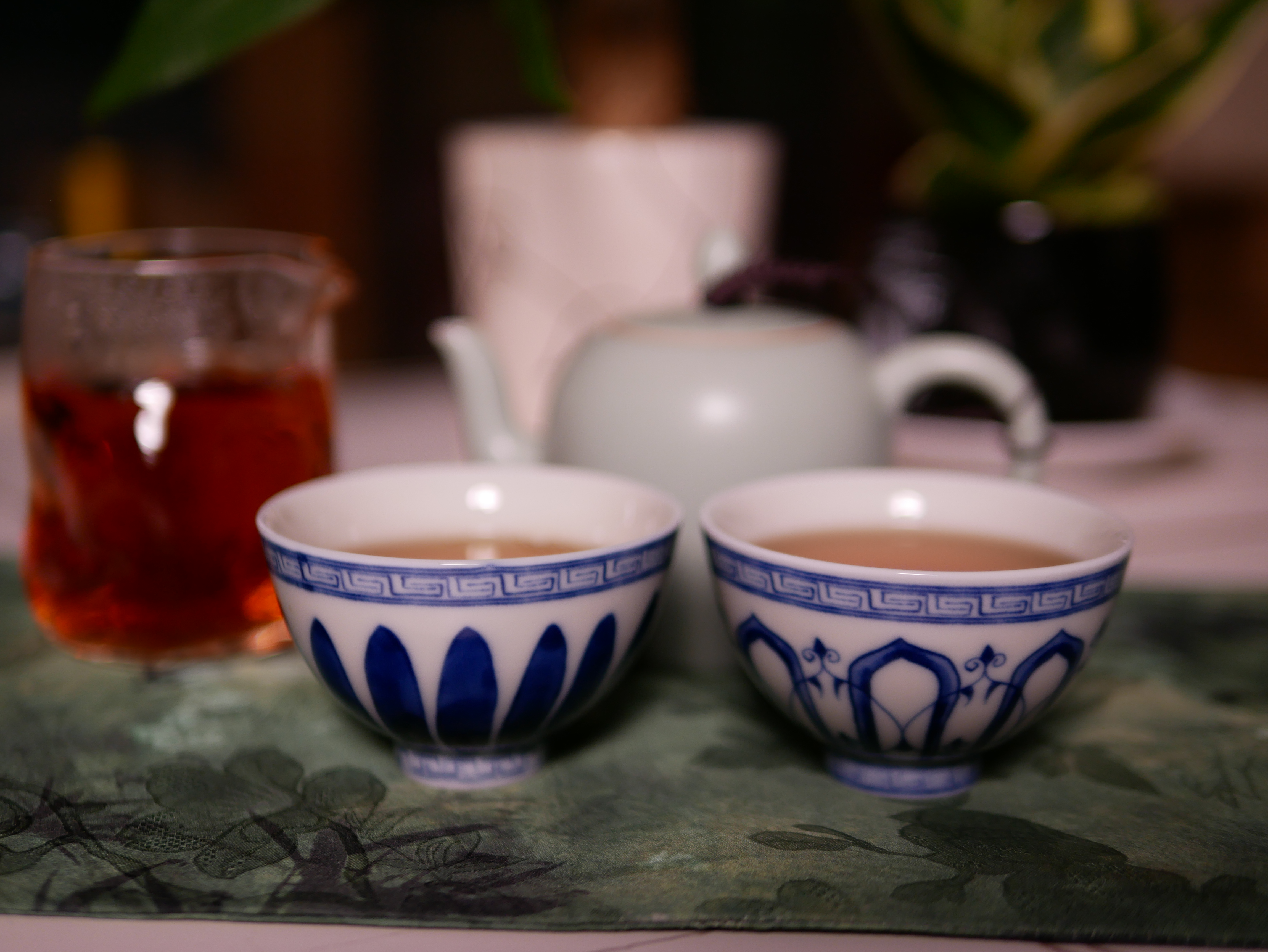 Blue and White Porcelain Tea Cup 100ml, Retro of Ming Dynasty Xuan De Style 