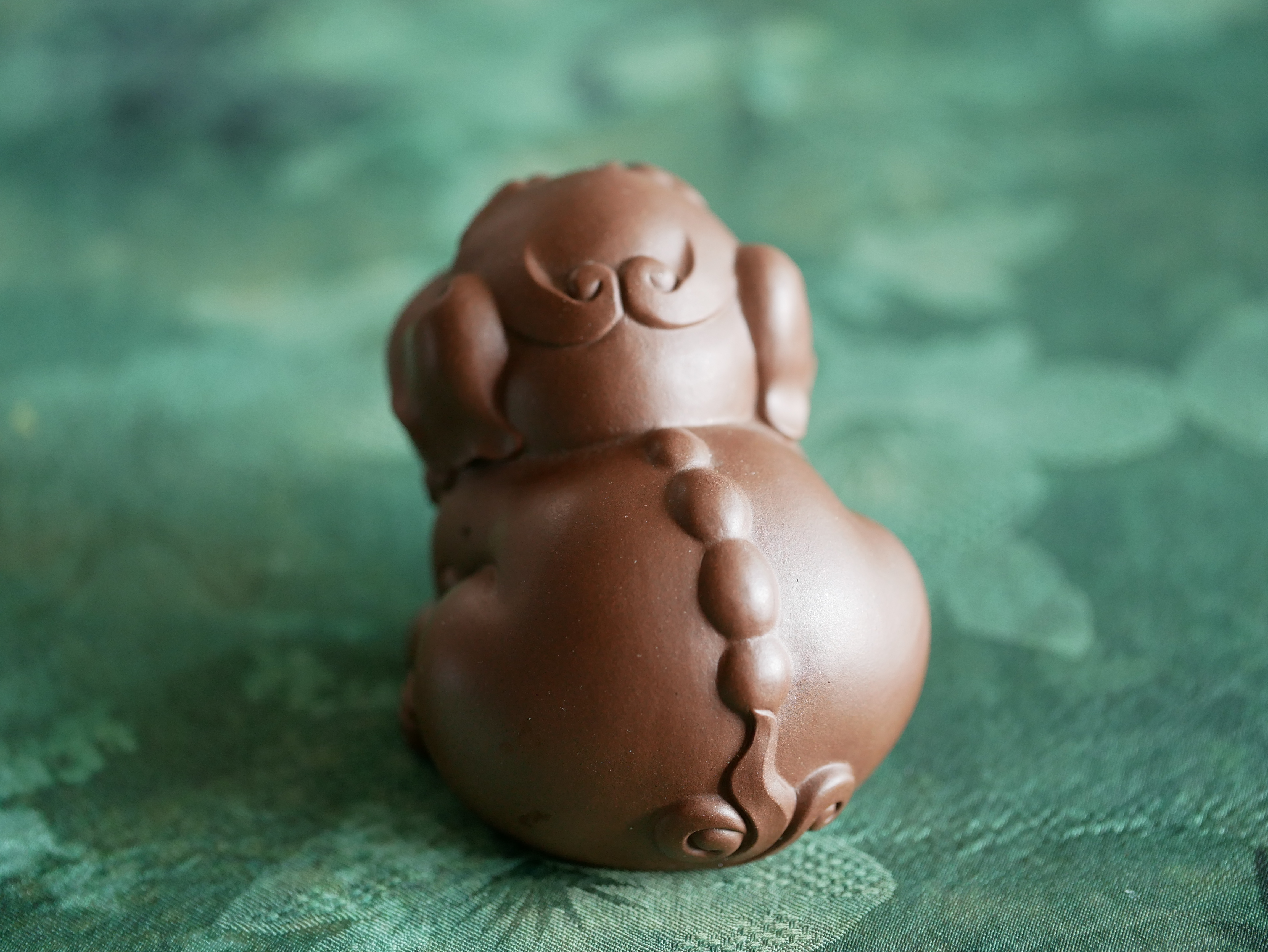 Perky Pixiu Figurine, Handmade Ceramic Tea Pet, Made of Yixing Zisha Clay