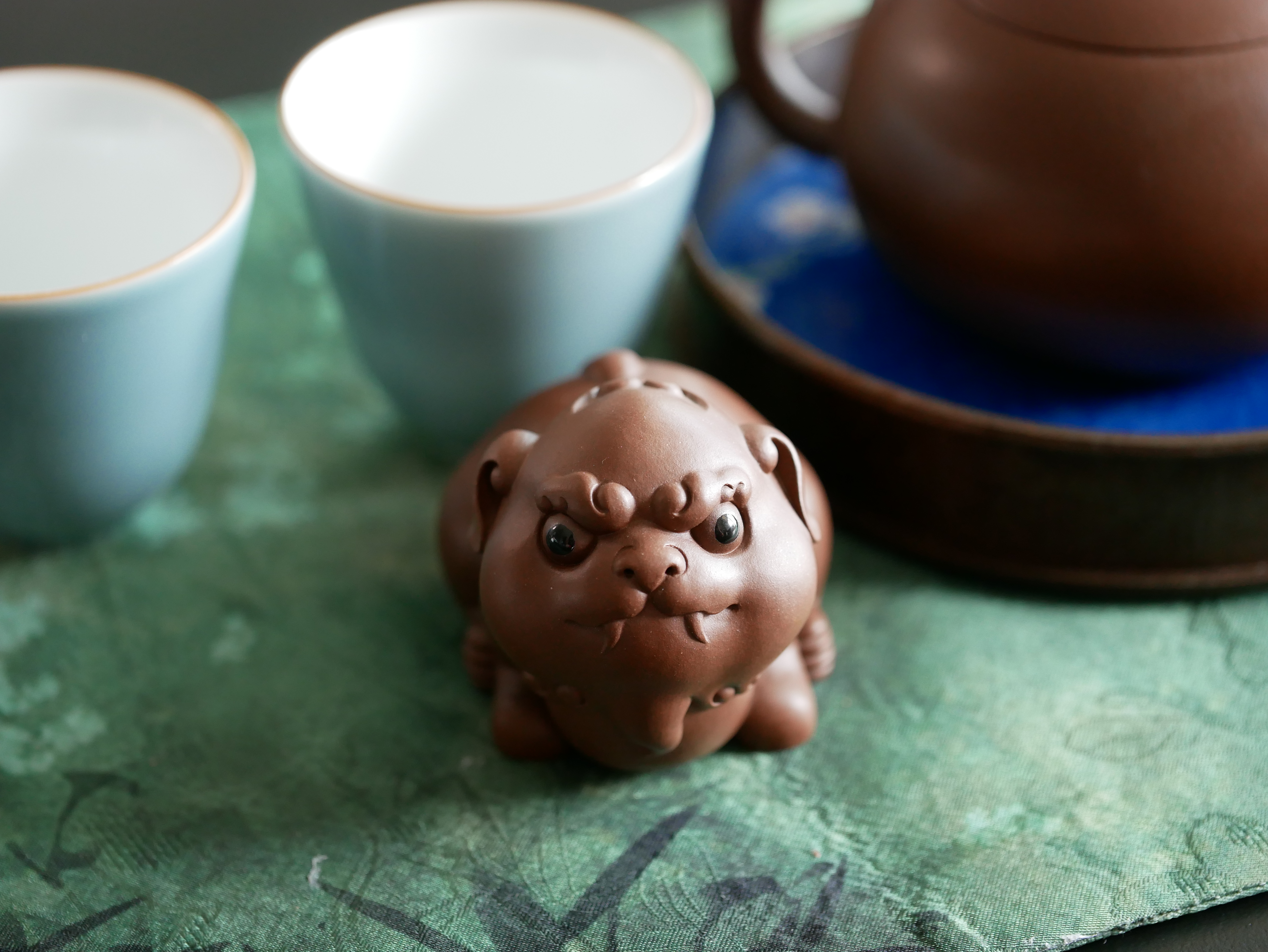 Perky Pixiu Figurine, Handmade Ceramic Tea Pet, Made of Yixing Zisha Clay