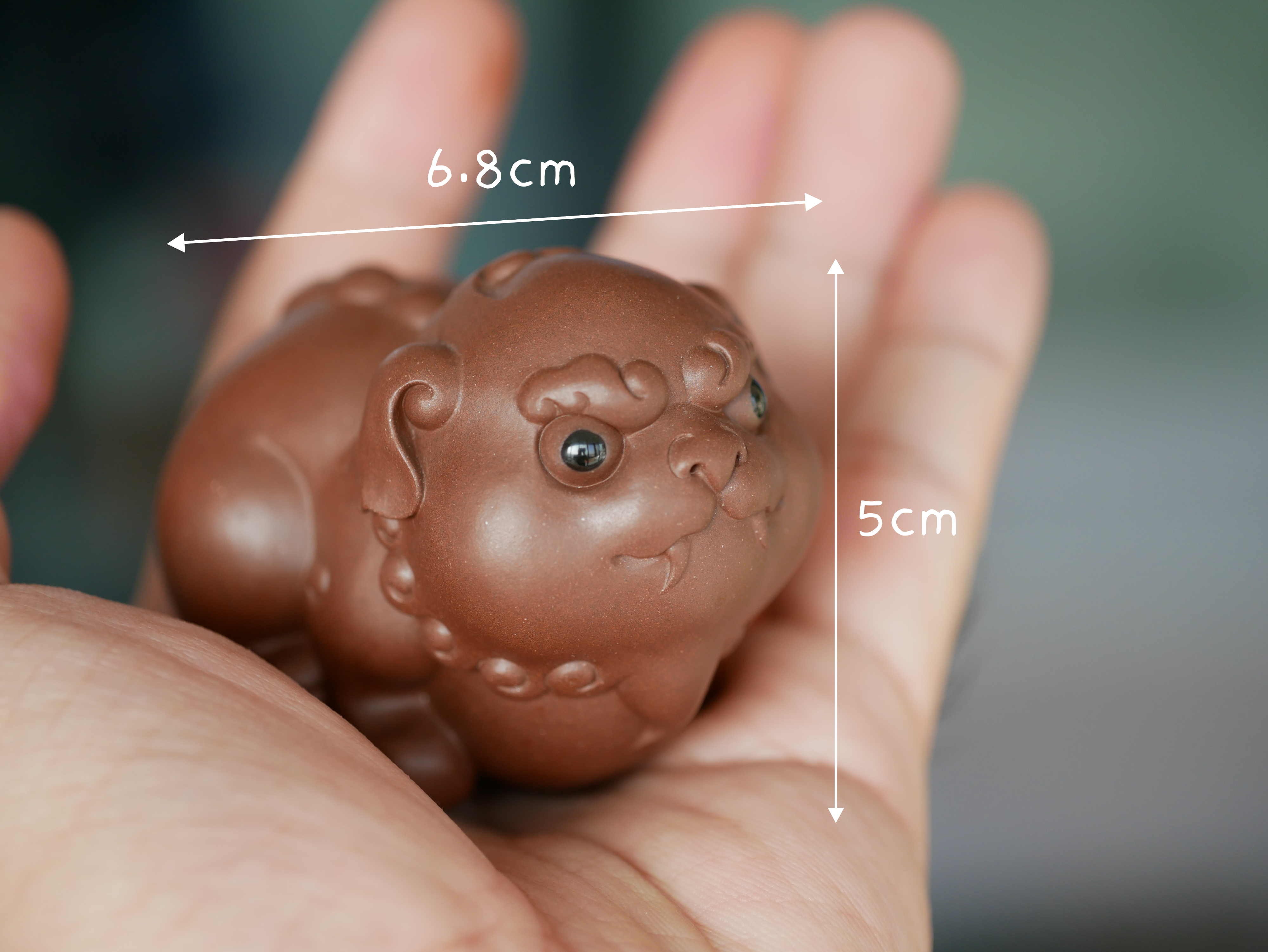 Perky Pixiu Figurine, Handmade Ceramic Tea Pet, Made of Yixing Zisha Clay