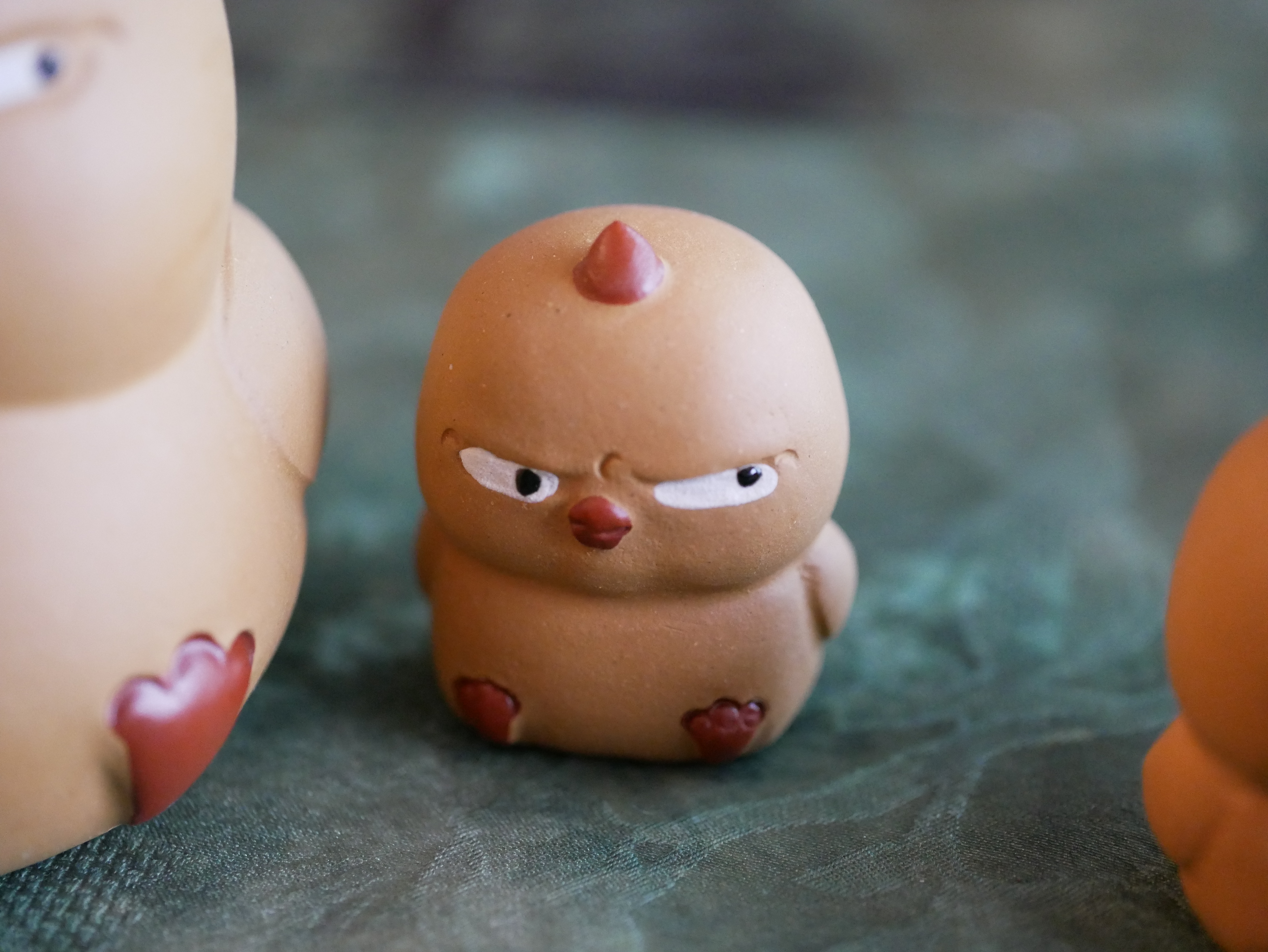 Badass TChicken Family Figurine, Chinese Tea Pet Made of Yixing Zisha
