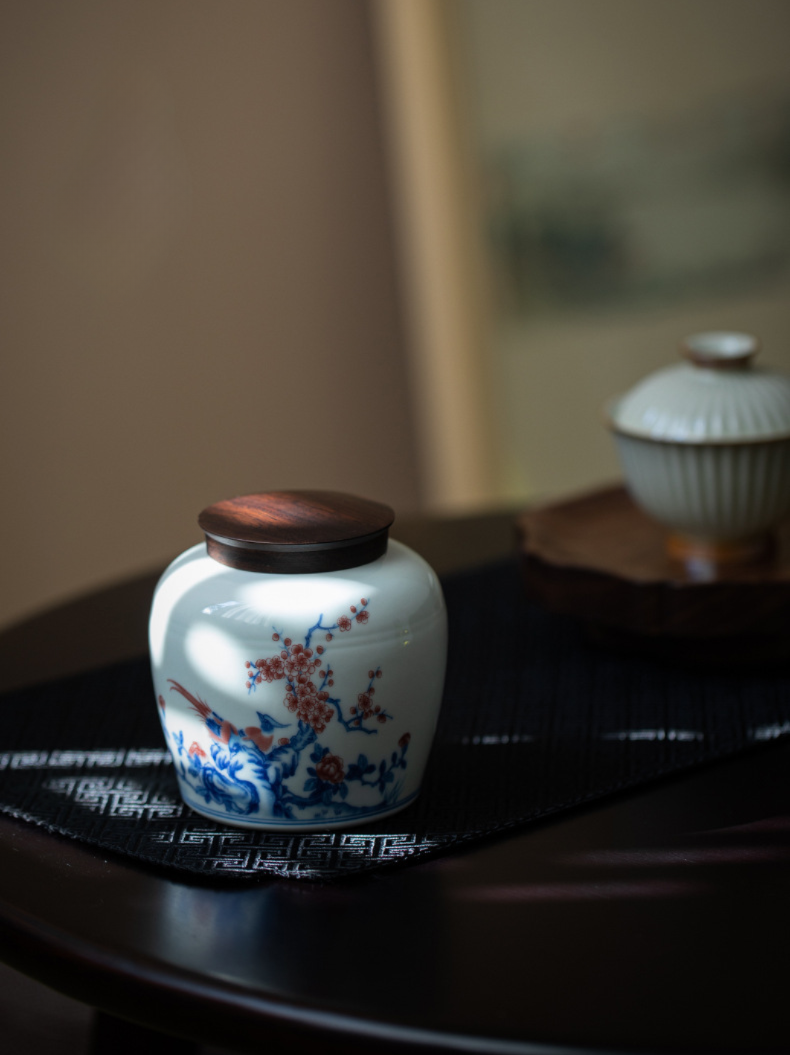 Ceramic Tea Canister 350ml, Blue-and-White Glazed Porcelain Tea Caddy