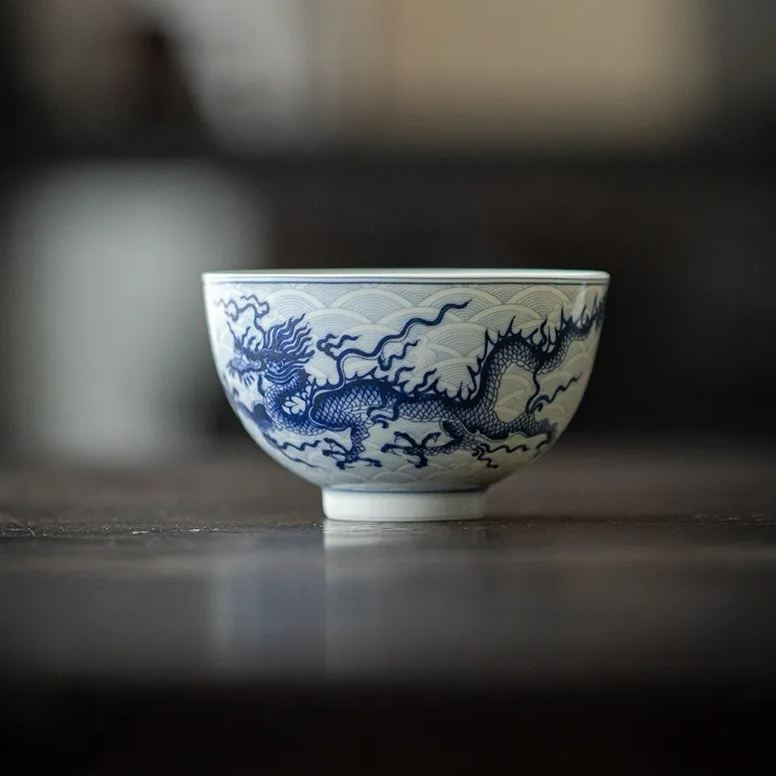 Chinese Dragon Kungfu  Tea Cup, Blue and White Porcelain 100ml