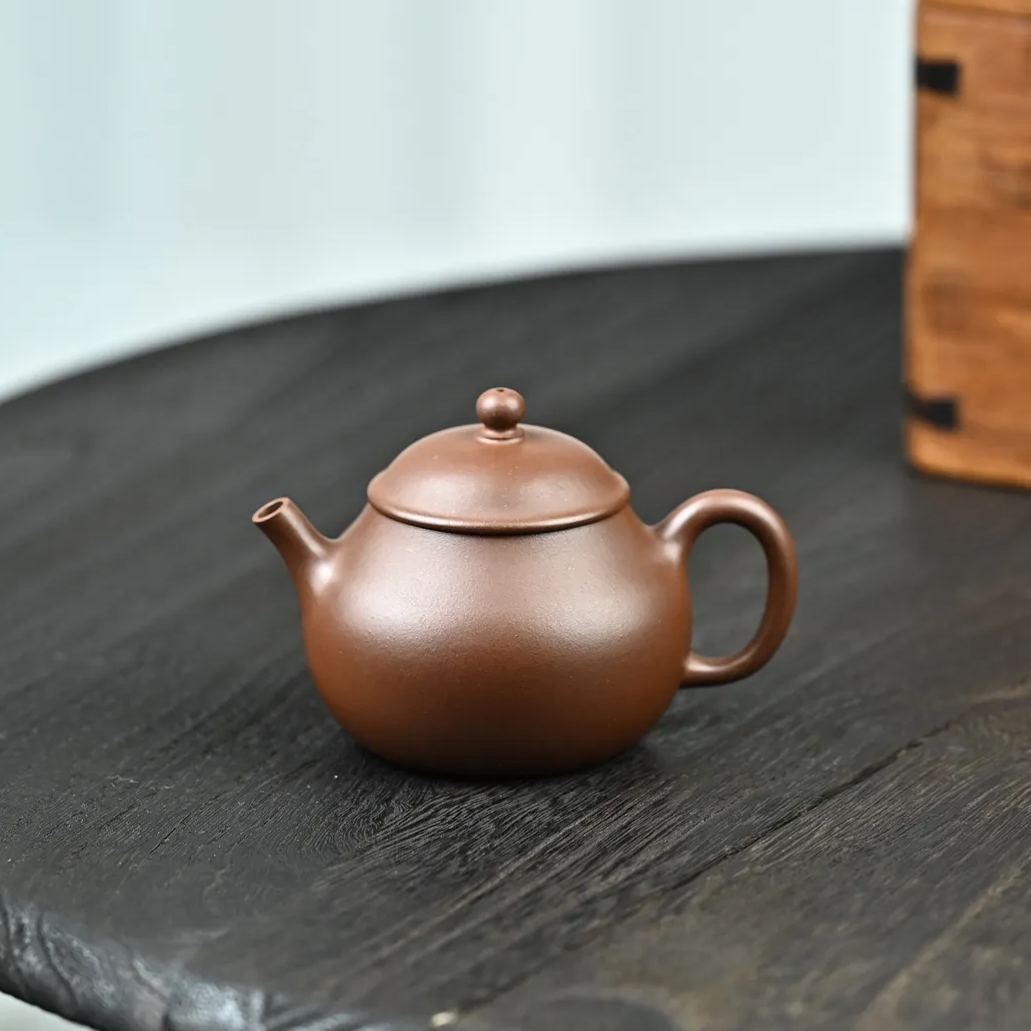 the "Purple Panny", Yixing Purple Clay (Zisha) Teapot, Handmade Kungfu Tea 150ml