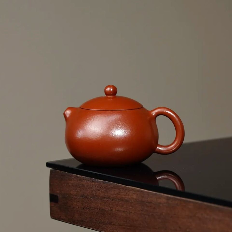 the "Xishi", Yixing Purple Clay (Zisha) Teapot, Handmade Kung Fu Teapot 130ml